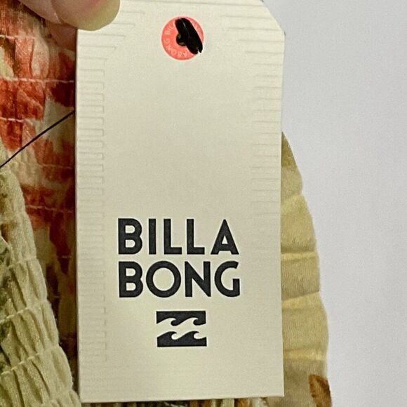 NWT Billabong Hold Tight Floral-Print Smocked Romper, Women's Medium - Picture 15 of 16